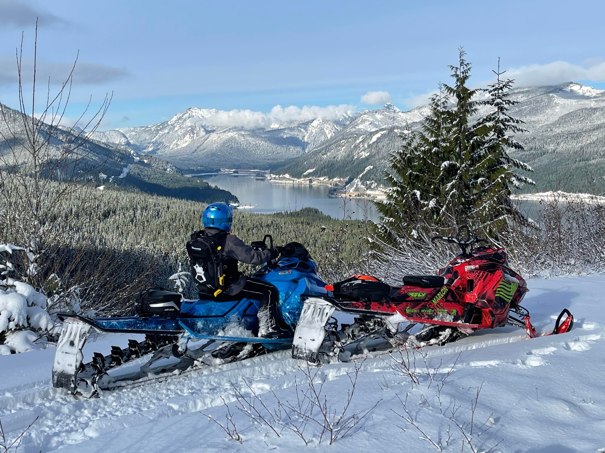 Winter panorama of Lake Keechelus under snow