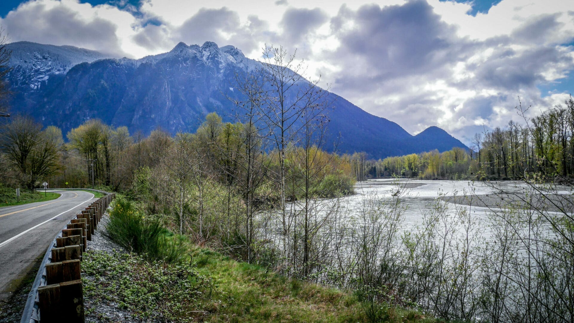 Snoqualmie Valley and Mount Si panorama